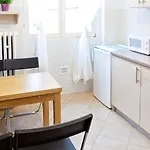 Moderion - Market Squar South Апартаменты Вроцлав