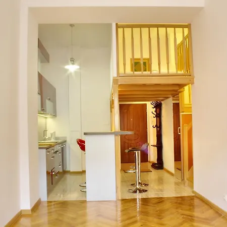 Apartment Moderion - Market Squar South