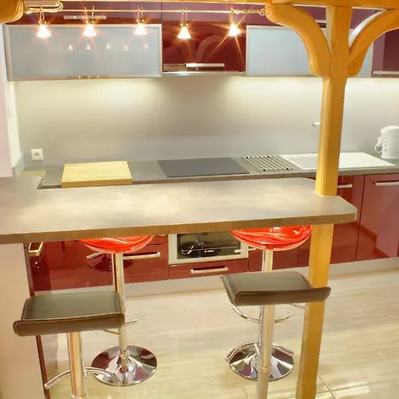 Moderion - Market Squar South *