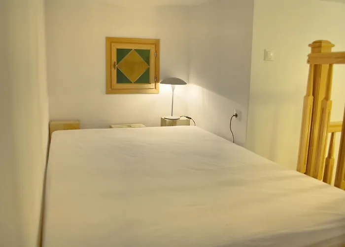 Moderion - Market Squar South Apartment