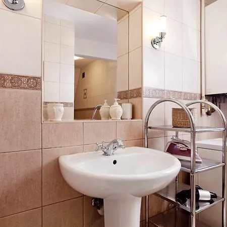 Moderion - Market Squar South Апартаменты *