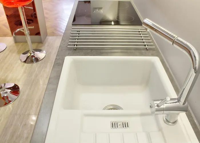 Moderion - Market Squar South ורוצלב